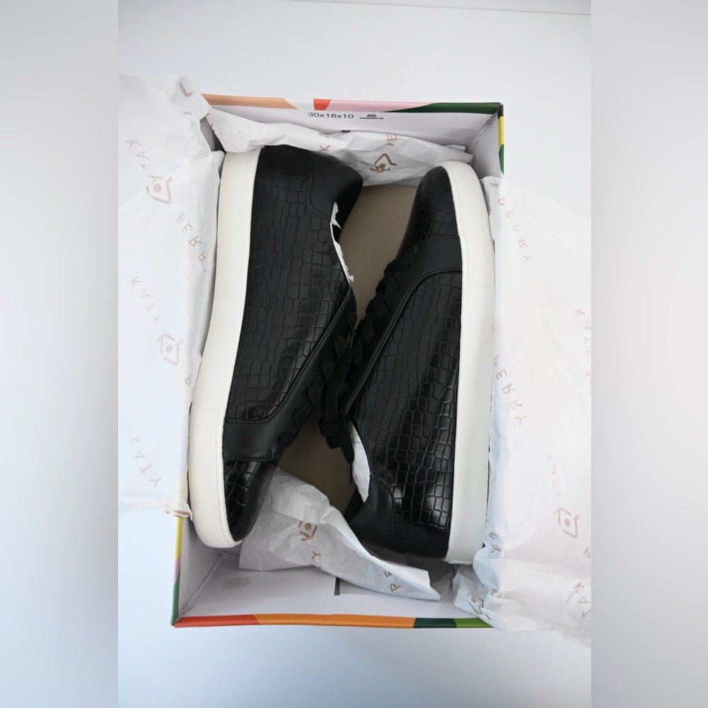 Katy Perry Crocodile Embossed Sneakers - Picture 8 of 8